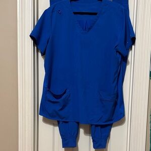 Medcouture royal blue scrubs top-xl, pants XLP